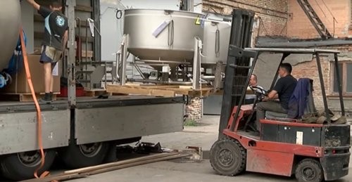 The flax plant installs new equipment from European manufacturers